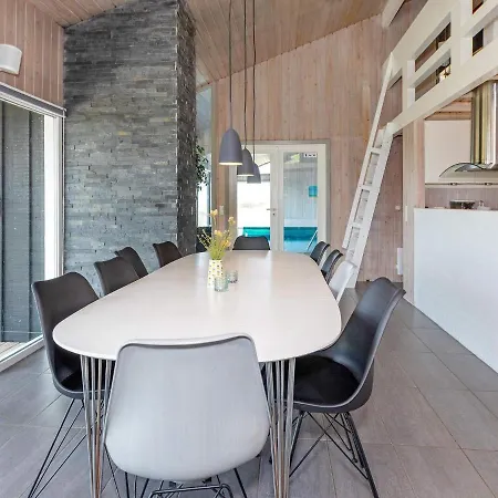 8 Person In Vakantiehuis Saltum